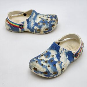 Crocs Kids Classic Graphic Clog Sandals Clouds Rainbow Unisex Kids' Size 2 J2